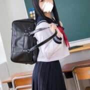 ヒメ日記 2025/10/18 18:06 投稿 広瀬りな 妄想する女学生たち 梅田校