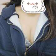 ヒメ日記 2025/12/04 16:45 投稿 西野まなつ 断りきれない美人マッサージ嬢たち