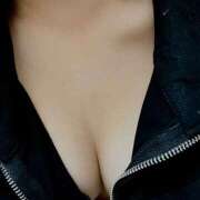 ヒメ日記 2025/12/01 22:21 投稿 うみ♡初々しさに心がドキドキ 俺のシンデレラ