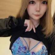 るる【新人】 A〇女優さんTシャツ❣️笑 LOVE MISSILE（ラブミサイル）