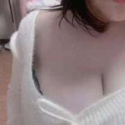 体験ハーフ18歳☆ジュリア 癒しの天使があなたを待つ チュパチャップス