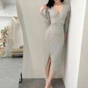 鈴(すず) 口コミ PLUS梅田店