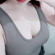 ヒメ日記 2026/04/06 18:46 投稿 せな 俺のヤバい妻。(谷九)