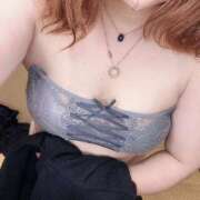 のあ ねむねむ ノーブラで誘惑する奥さん谷九・日本橋