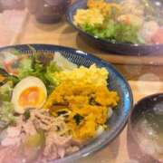 すわ すわ💌 池袋あられ