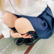 ヒメ日記 2025/11/13 11:22 投稿 つばき 電車ごっこ