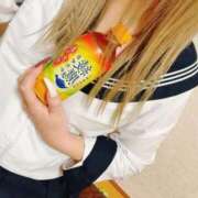 ヒメ日記 2025/11/26 14:20 投稿 つばき 電車ごっこ