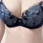 平尾ゆら おはようございます🐈‍⬛💕 ウルトラロイヤル