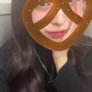 ここな 本日出勤してますよ〜🙌 オナクラ大人女子