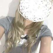 ここあ 遊びましょぉ🥹 ホワイトベル