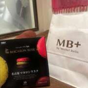 ヒメ日記 2025/12/28 00:51 投稿 華 天空のマット