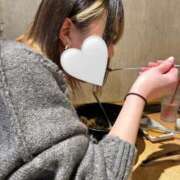 ヒメ日記 2025/10/12 18:33 投稿 白沙悠乃 お姉さんCLUB