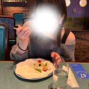 ヒメ日記 2025/10/24 21:04 投稿 白沙悠乃 お姉さんCLUB