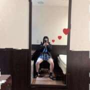 ヒメ日記 2025/11/07 21:00 投稿 新入生 ももな 青チェと赤チェ