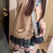 ヒメ日記 2026/02/23 08:00 投稿 新入生 ももな 青チェと赤チェ