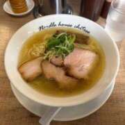 アイリ/Airi 😚🍜🍥 英國屋（金津園）