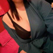 ヒメ日記 2025/12/27 19:03 投稿 ももね もしも素敵な妻が指輪をはずしたら・・・カーラ