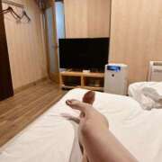 浜崎れいや 出勤(*^^*) 奴隷志願！変態調教飼育クラブ梅田店