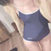 ヒメ日記 2026/03/27 01:48 投稿 うらん プールサイド