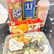 ヒメ日記 2025/10/23 21:29 投稿 つばめ サティアンまーと