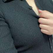 ヒメ日記 2025/11/08 17:21 投稿 ゆきは A+ PERO PERO NINE