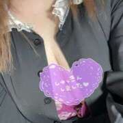 かれん こんばんは🌛 ダンシングおっぱいTEAM爆