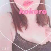 長谷部 こころ 出勤しました＊地味な色白巨乳巨尻の隣の人妻の秘めた秘密の欲望…覗いてみる？♪. こあくまな熟女たち 本厚木店(KOAKUMAグループ)