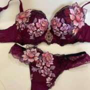 ヒメ日記 2025/11/27 21:21 投稿 緒沢  恵美里 30代40代50代と遊ぶなら博多人妻専科24時