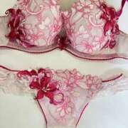 ヒメ日記 2025/12/02 21:50 投稿 緒沢  恵美里 30代40代50代と遊ぶなら博多人妻専科24時