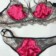 緒沢  恵美里 待機中です🌹 30代40代50代と遊ぶなら博多人妻専科24時