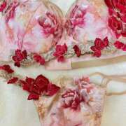 緒沢  恵美里 出勤予定表変更とアップしました😊♡ 30代40代50代と遊ぶなら博多人妻専科24時