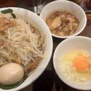 りおな 🍜 ヘトヘト日勤とご褒美ラーメン 🍜 オナクラ大人女子