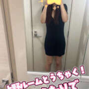 ヒメ日記 2025/10/29 08:35 投稿 河本りか 麗しいマダム