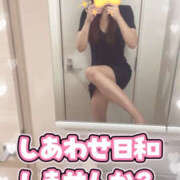 ヒメ日記 2026/05/15 04:36 投稿 河本りか 麗しいマダム