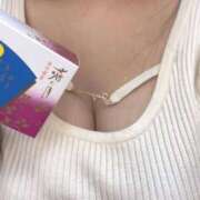 ヒメ日記 2025/09/05 17:09 投稿 しいな 白い巨乳