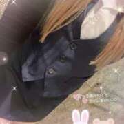 ヒメ日記 2025/10/26 23:49 投稿 さりな 逢って30秒で即尺