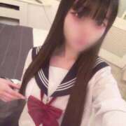 いちご はじめまして🐰︎💕︎︎ つまみぐいイケちゃいますよ！