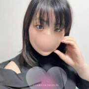 Urara　ウララ 感謝の気持ち！🙌 XOXO Hug&Kiss 神戸店