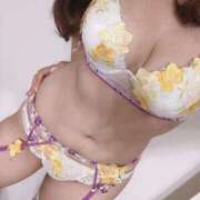 ヒメ日記 2025/10/28 16:09 投稿 まりん 白い巨乳