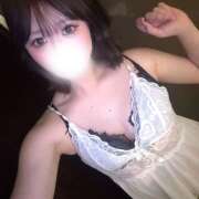 えみる 白いのいっぱい🍼 ピンキーエコ