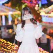 まこ 🤍午前もお疲れ様です 鹿鳴館