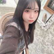 かや 出勤しました( ՞ ᴗ̫ ᴗ՞)" 制服天国（ユメオト）