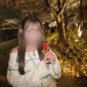 ヒメ日記 2025/10/23 23:23 投稿 りの★18歳アイドル系新卒娘★ 渋谷S級素人清楚系デリヘル chloe