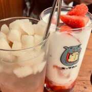 みなも おはよぉー コスプレ痴漢電車