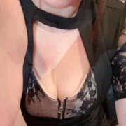 ヒメ日記 2025/10/04 18:45 投稿 みく VIVIDCREW 梅田堂山店