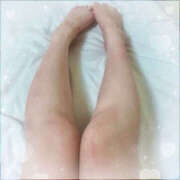 もも 脚フェチさんへ♡ ゴールドハンズ