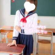 ヒメ日記 2025/11/21 00:06 投稿 立花 しゅな 妄想する女学生たち 梅田校