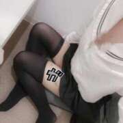 ヒメ日記 2025/10/10 14:08 投稿 くるり☆超ロリ系ドM美女♡ じゃむじゃむ