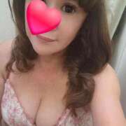 すずね すずね、週末から復活します 熟女の風俗最終章 八王子店