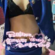 いちご フレッシュ出勤🎶 スチュワーデス